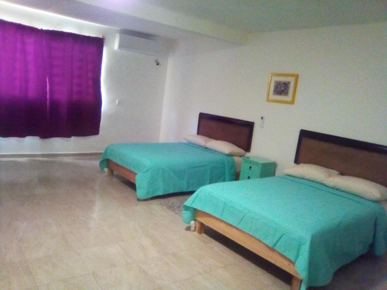 Airport Sleepy Inn Cancún Esterno foto